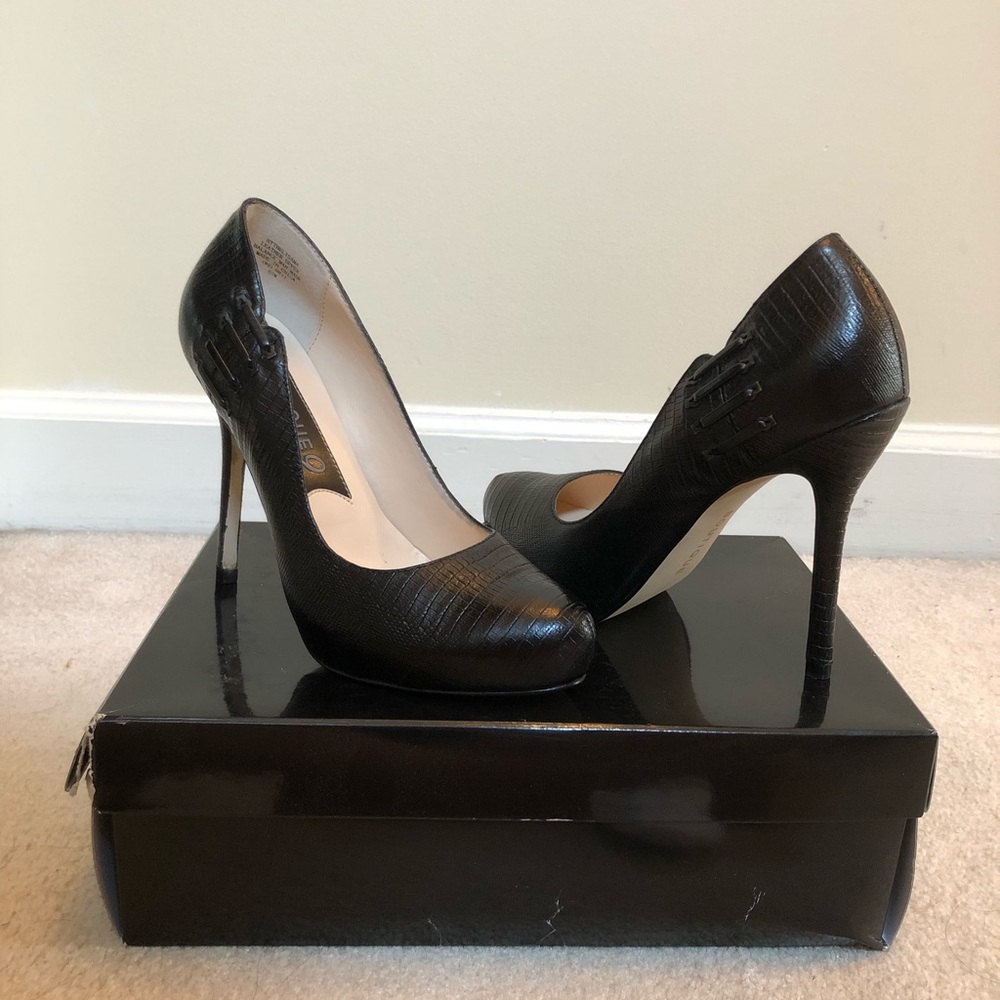 Boutique 9 Black Heels